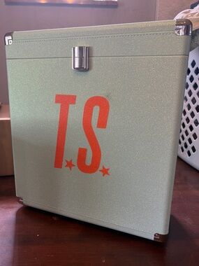 Taylor Swift Vinyl Case Life of a Showgirl SOLD OUT New In Box Glitter